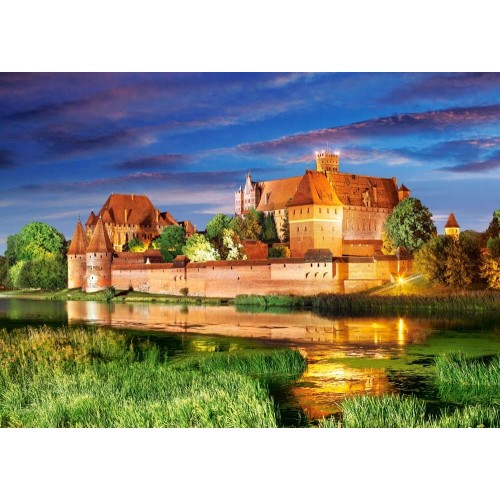 Puzzle 1000 pieces. Malbork Castle, Poland. Castorland