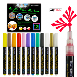 Set of acrylic markers, 12 colors (0,7mm). 