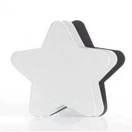 Audekls uz kartona zvaigznes formā, ar magnētu, 15x15 cm 
